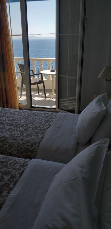 Aparthotel Marisini Sea View Mpatsi Esterno foto