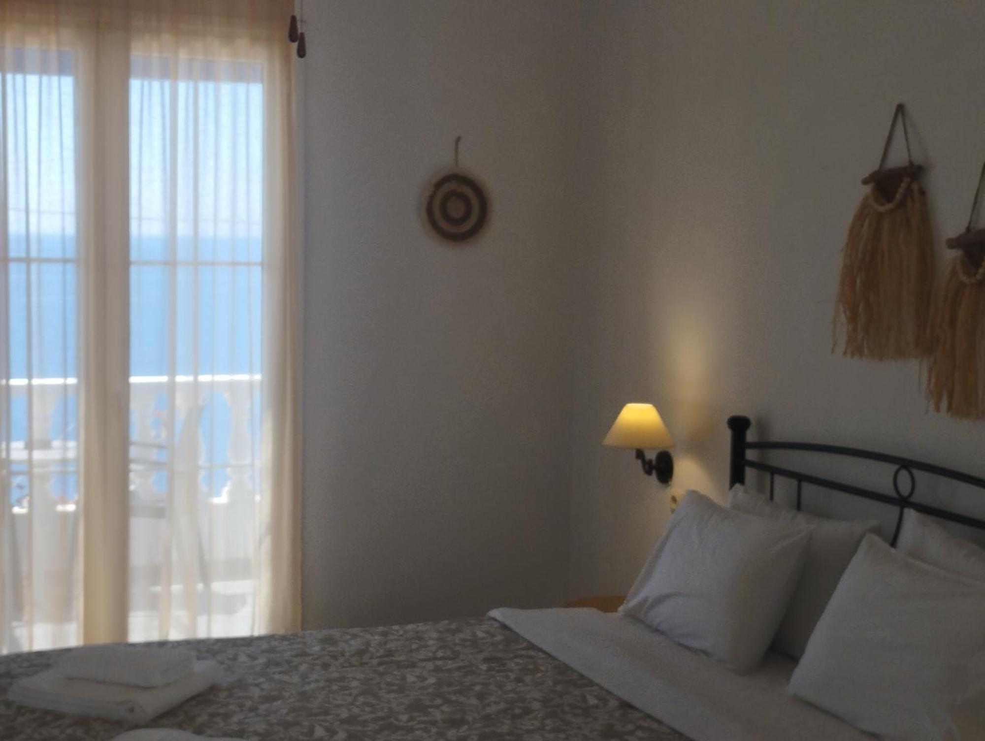 Aparthotel Marisini Sea View Mpatsi Esterno foto